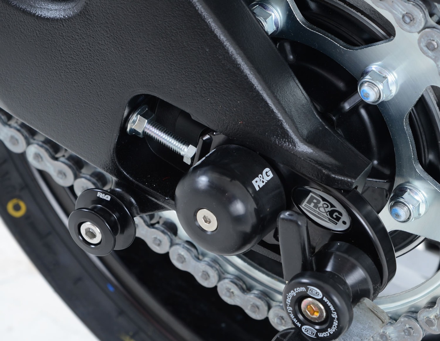 R&G Racing Swingarm Protectors (expanding type) for Suzuki GSXS1000